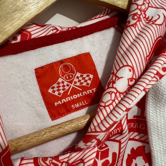 NINTENDO Mario Kart Hoodie size SMALL S - Picture 2 of 4